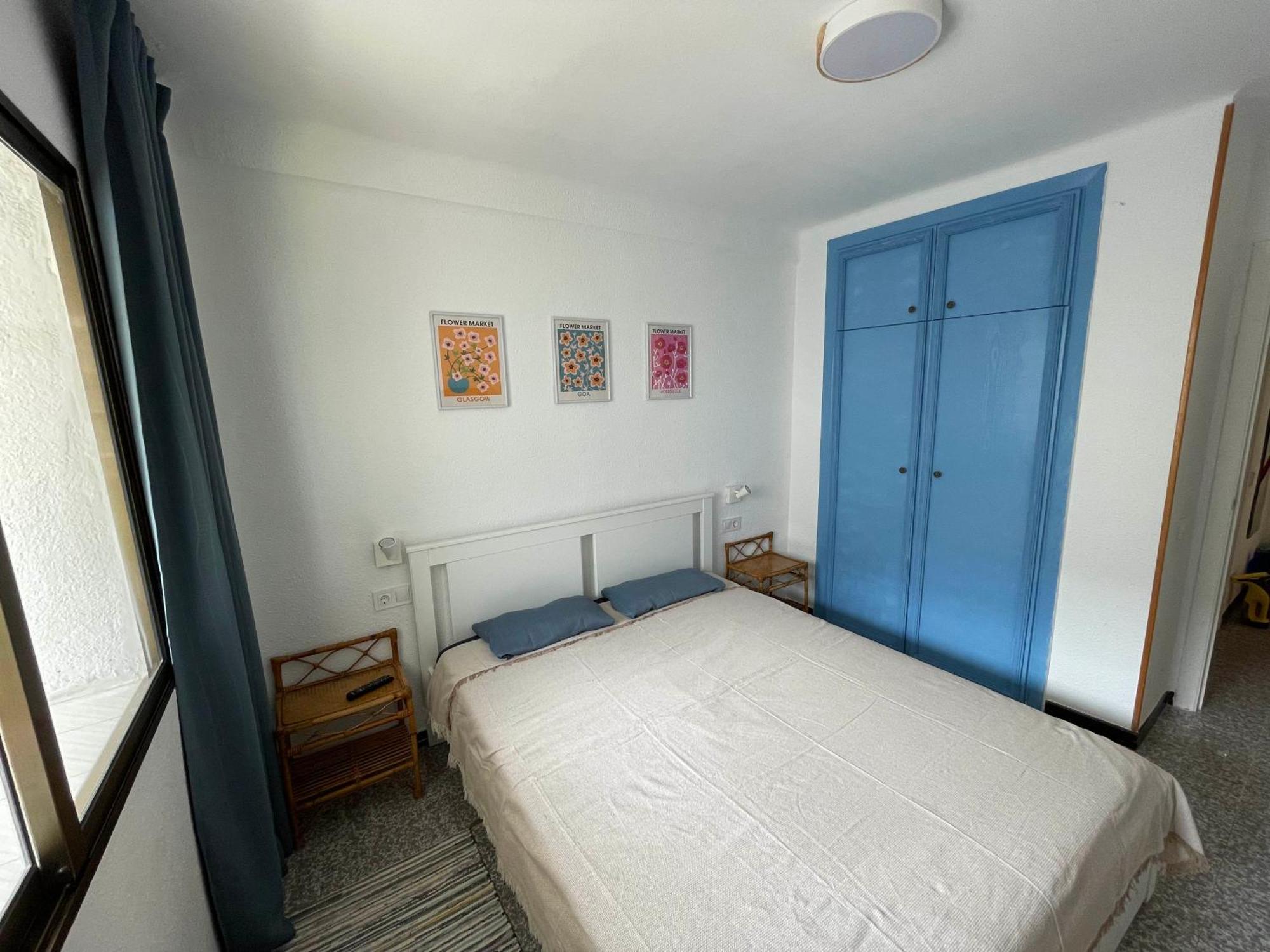 Apartment Stylish 200m From The *