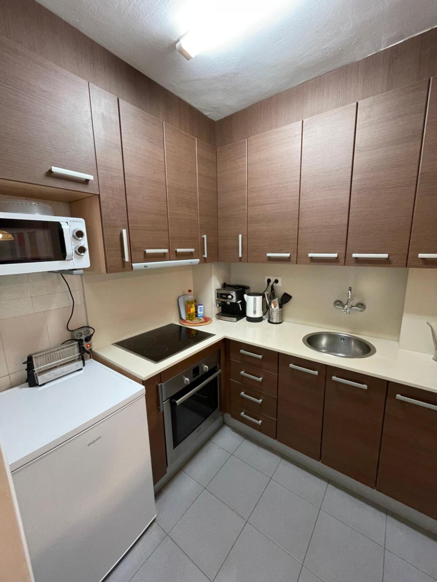 Stylish 200m From The Appartement *